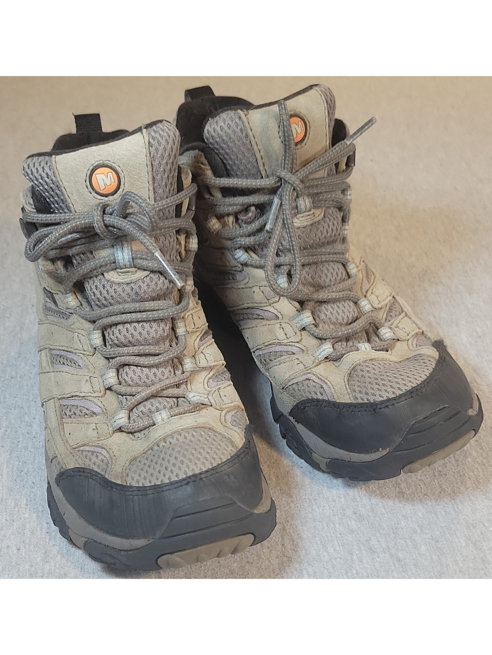 Merrell J06010 Vibram Mid Hiking Boots Beige/Gray/Black Women's US 8.5 M